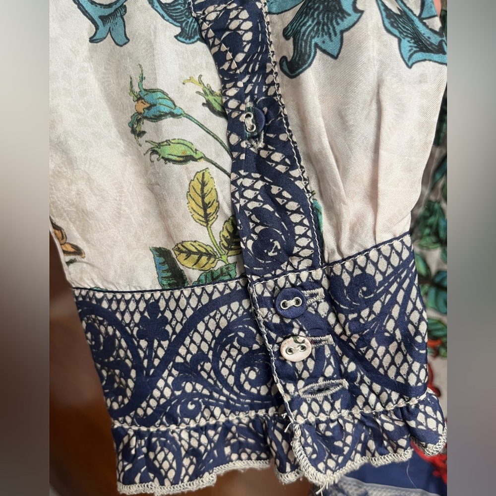JOHNNY WAS silk blouse - Picture 7 of 7